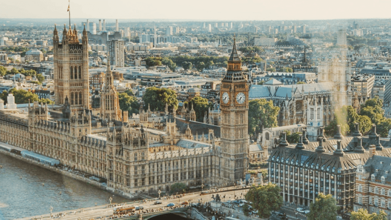Big Ben contained asbestos in hidden service shafts that were not fully sealed